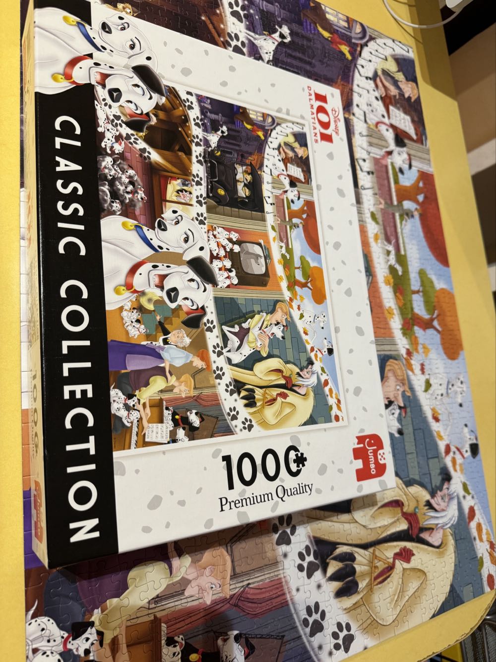 Disney 101 Dalmatians - Jumbo puzzle collectible [Barcode 8710126194874] - Main Image 3