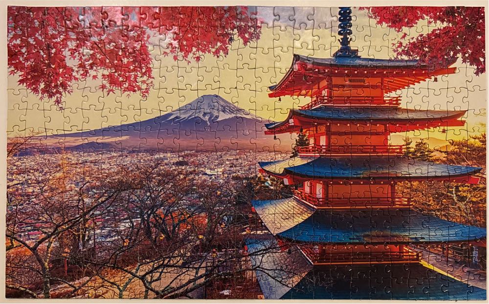 Churito Pagoda And Mt. Fuji, Fujiyoshida - Crazy Art puzzle collectible [Barcode 195464091500] - Main Image 2