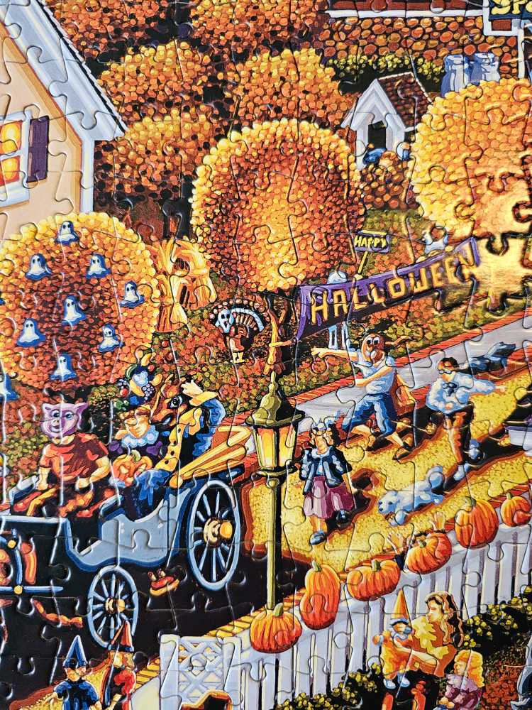 All Hallow’s Eve - Buffalo puzzle collectible [Barcode 079346128136] - Main Image 4