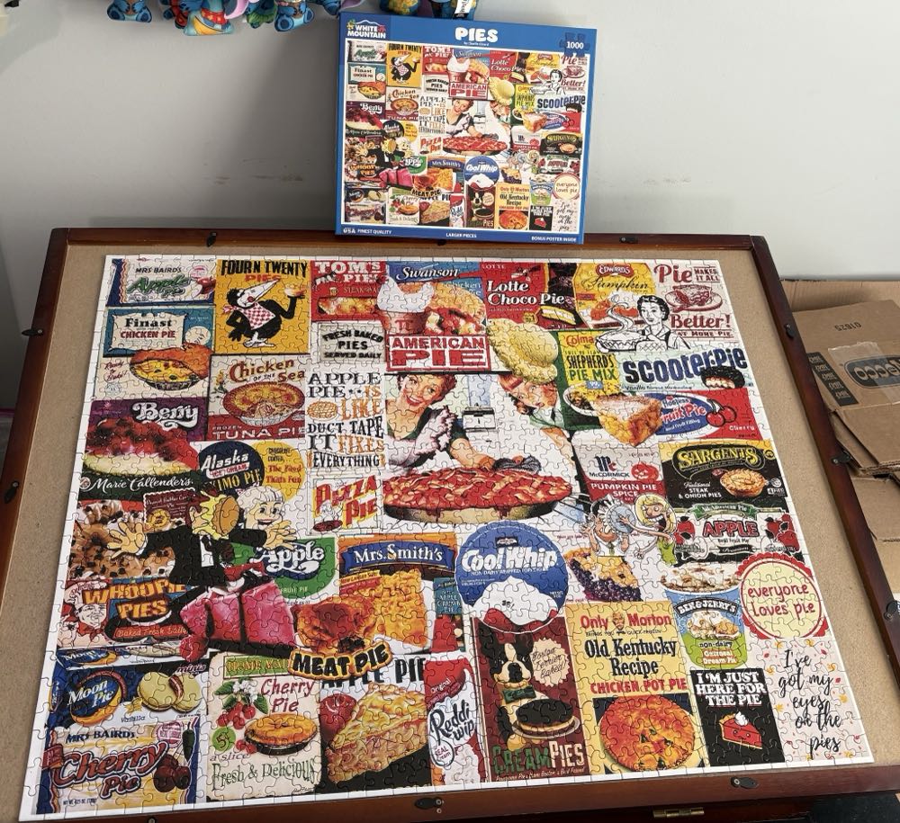 WM-Pies-NFS - White Mountain puzzle collectible [Barcode 724819267330] - Main Image 4