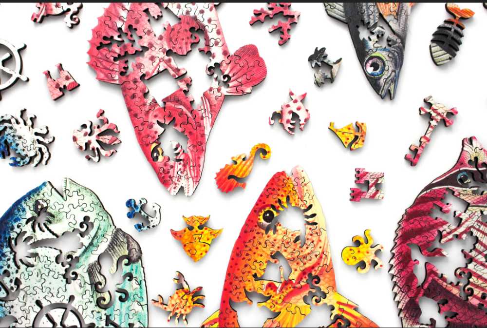 Lumpfish Chaetodon Perch Holocentrus Pandoara - Inside Adventure puzzle collectible [Barcode 8720648200410] - Main Image 2