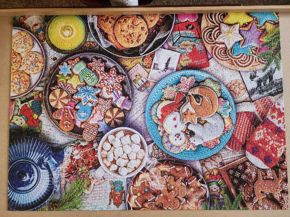 Cookies And Cocoa - Buffalo Aimee Stewart puzzle collectible [Barcode 079346950089] - Main Image 3
