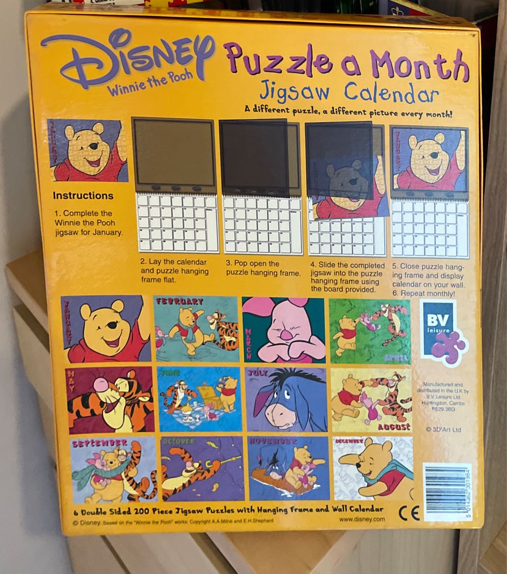 Winnie The Pooh Jigsaw Calendar - BV Leisure puzzle collectible [Barcode 5014362301984] - Main Image 2