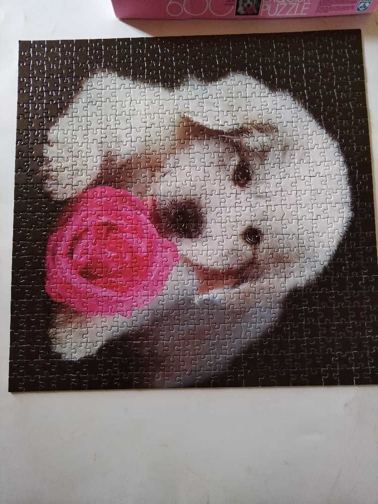 Pretty As A Rose - FX Schmid puzzle collectible [Barcode 4004618978528] - Main Image 2