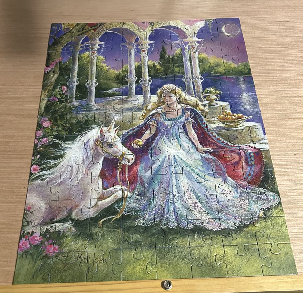 Little Princess - SOLD - Ravensburger puzzle collectible [Barcode 4005556107049] - Main Image 3