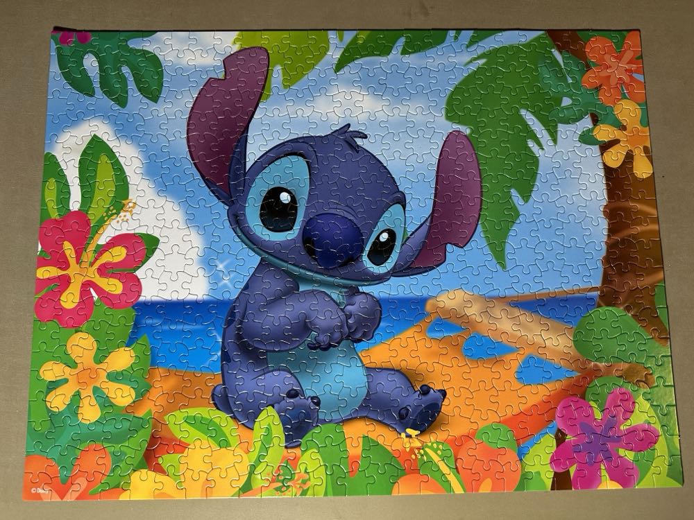 Lilo and Stitch 3-in-1 (Donated) - Ceaco puzzle collectible [Barcode 021081110211] - Main Image 2