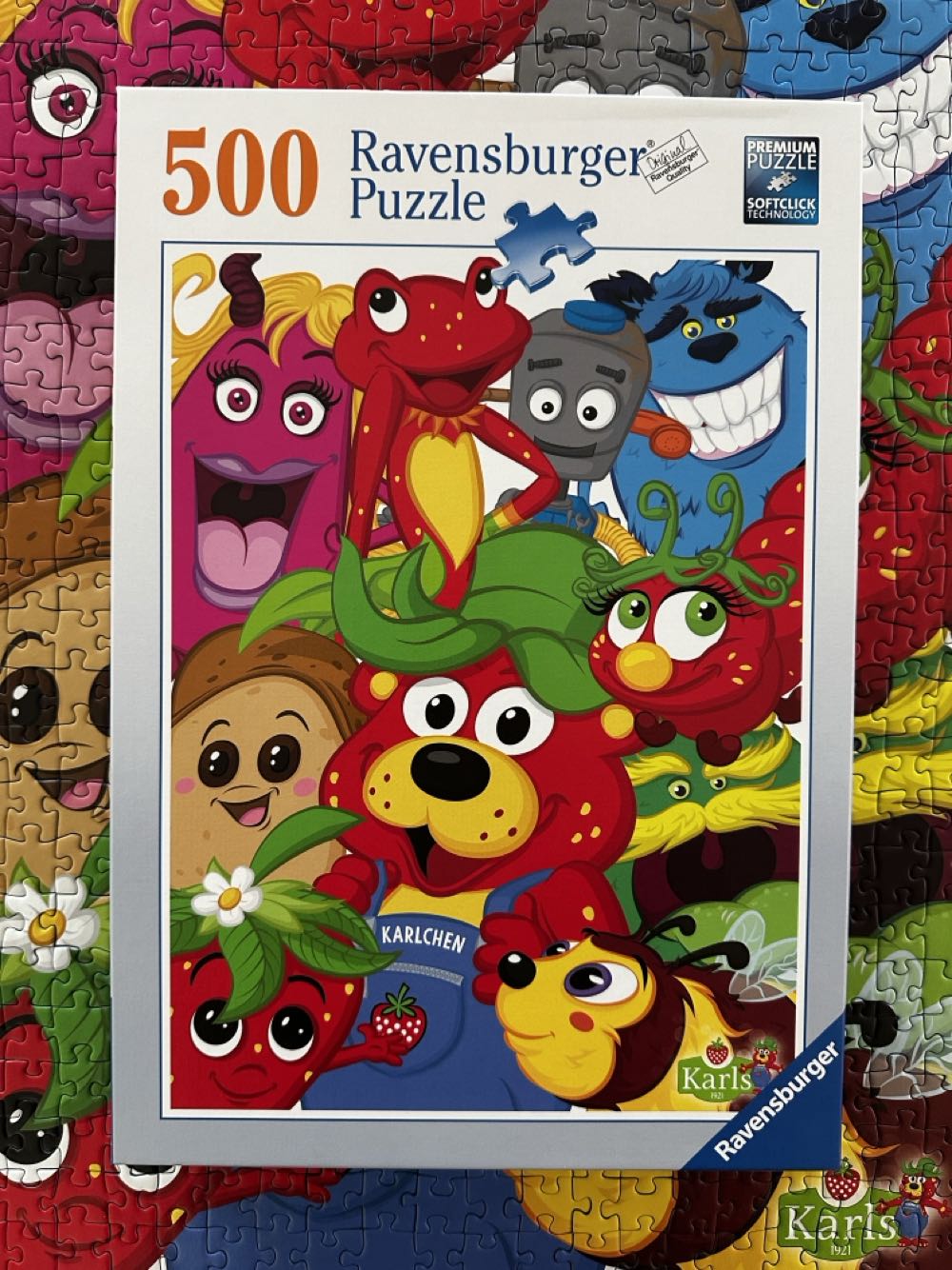 Karl’s Bande - Ravensburger puzzle collectible [Barcode 4005556900435] - Main Image 3
