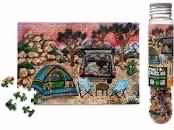 Quaint Café On A Sunny Side Street Venice Italy