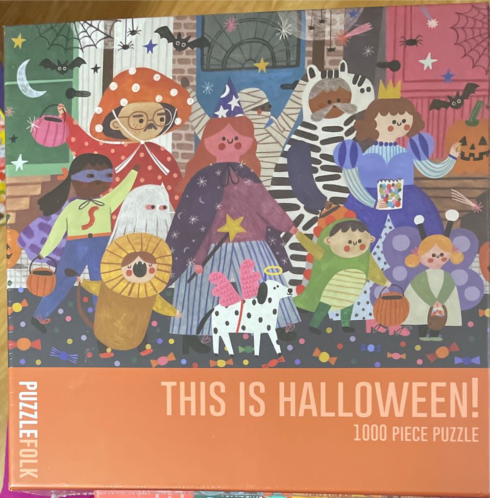 Getting The Scent-beagle Mom And Pups