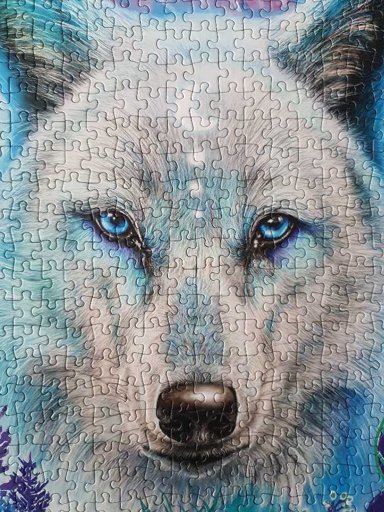 Neon Arctic Wolf (HTF) 💎 PC - Schmidt puzzle collectible [Barcode 4001504585150] - Main Image 3