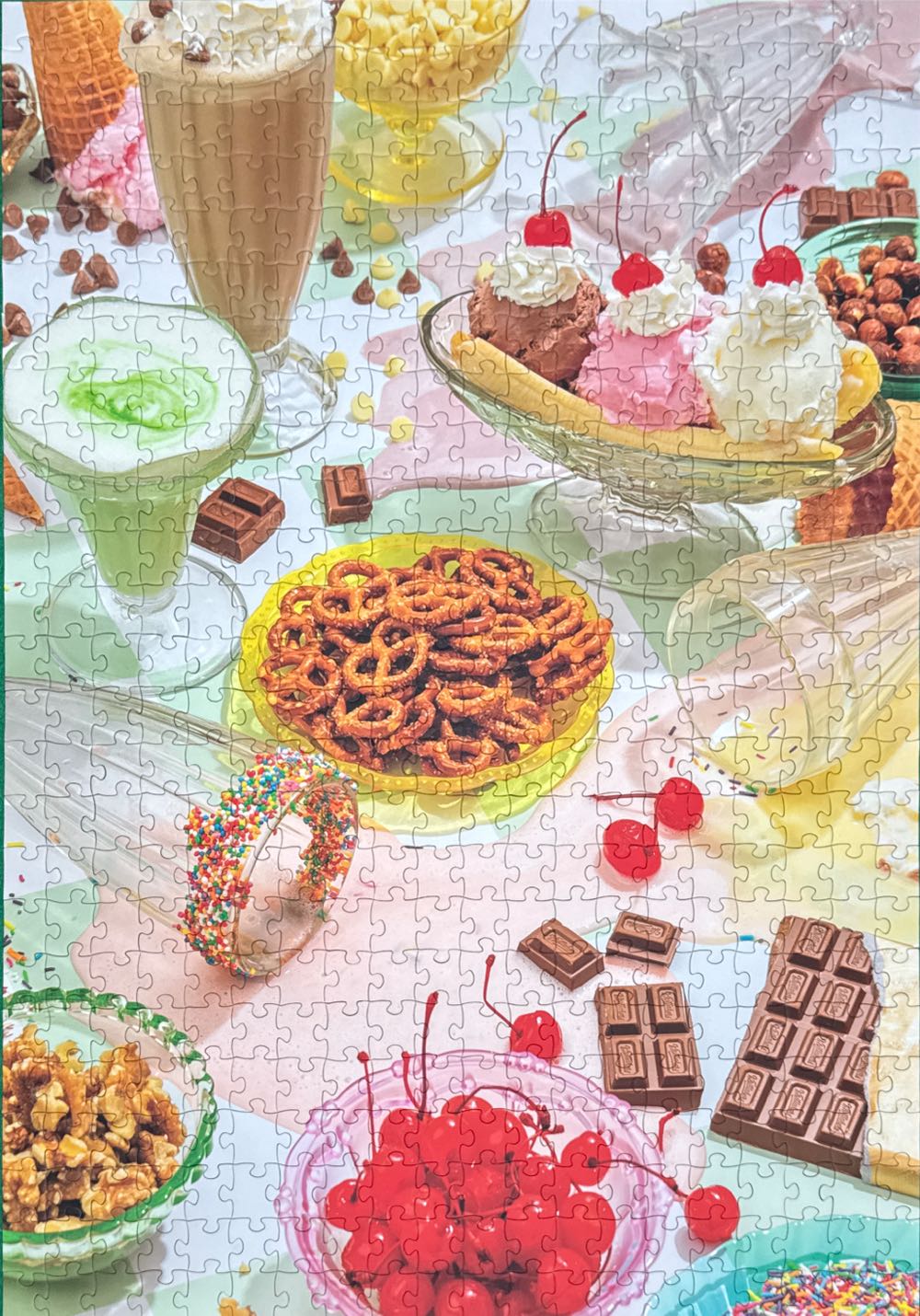 Spilt Milk - Pezel puzzle collectible [Barcode 860007517099] - Main Image 2