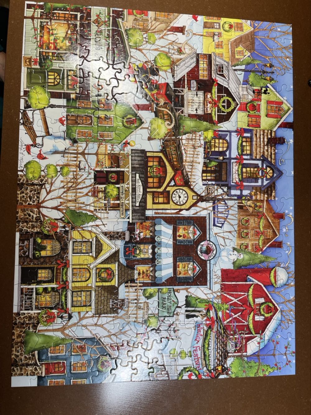 Holly Hill - Pastime Puzzles puzzle collectible [Barcode 714043071247] - Main Image 2