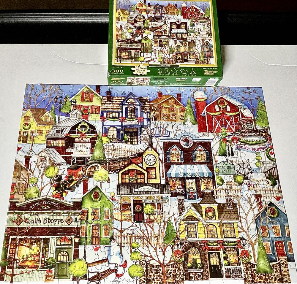 Holly Hill - Pastime Puzzles puzzle collectible [Barcode 714043071247] - Main Image 3