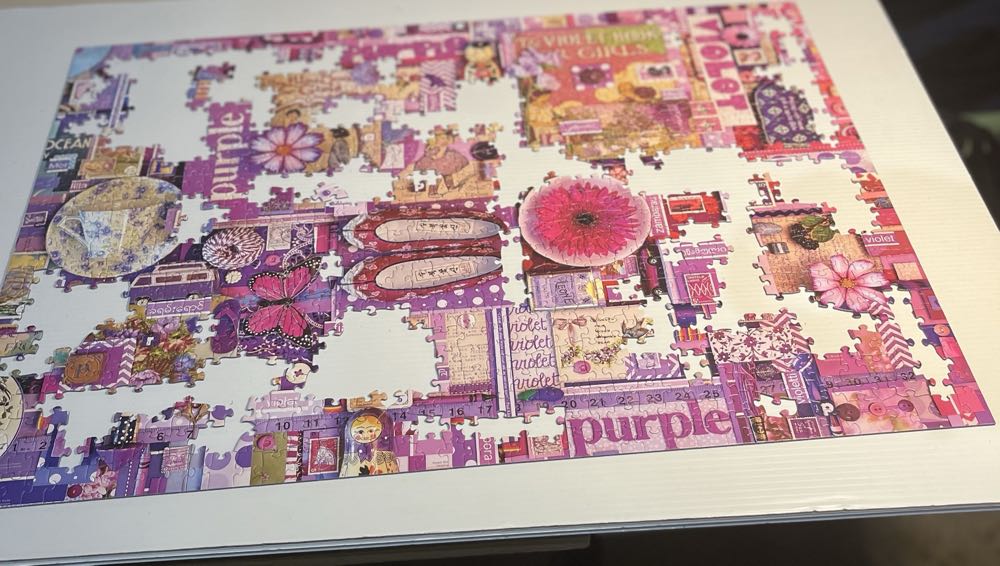 Purple - Cobble Hill puzzle collectible [Barcode 625012400619] - Main Image 2