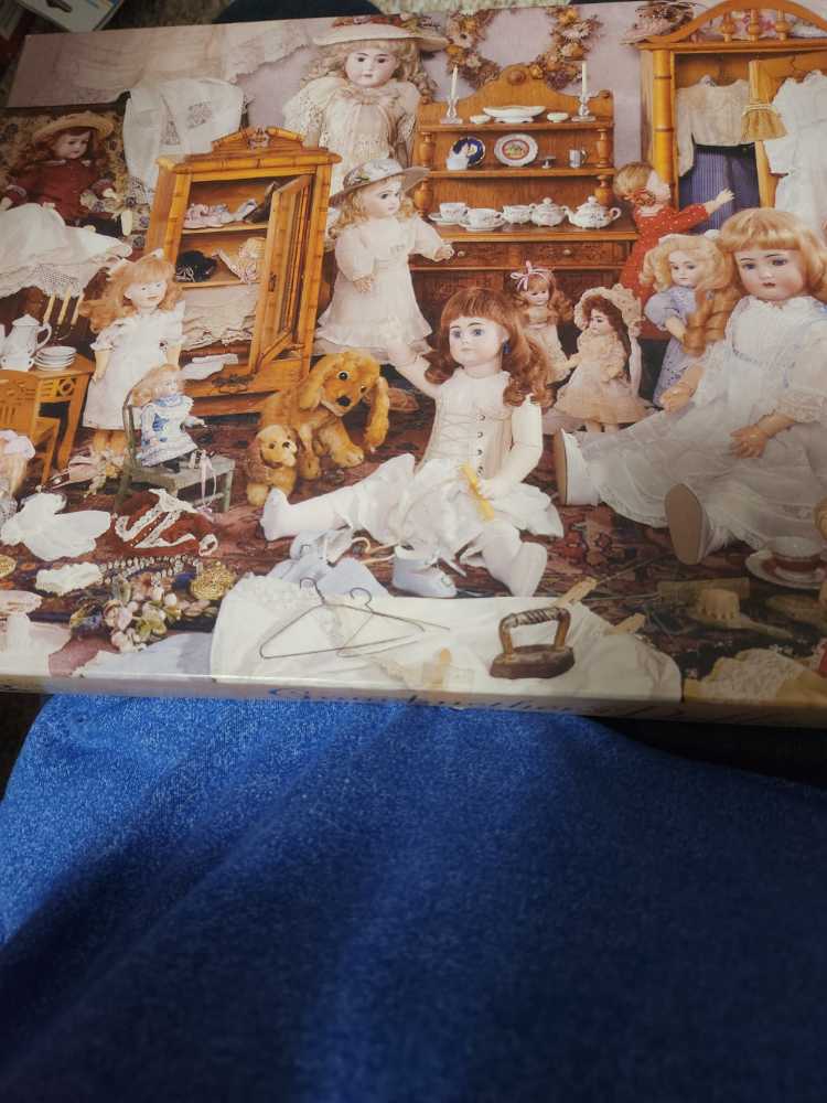 Grandmother’s Dolls - Springbok puzzle collectible - Main Image 2