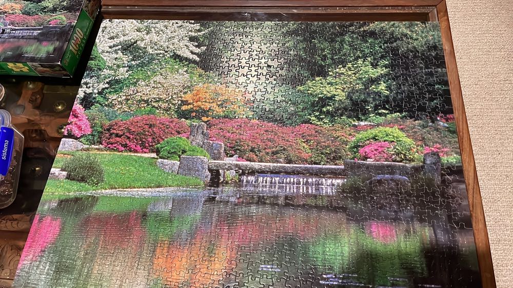 Azaleas In Bloom - Golden Books puzzle collectible [Barcode 033500539503] - Main Image 2