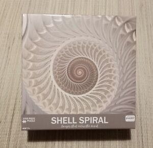 Curiosi - Q 01 - „Art 10“