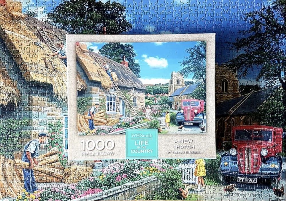 A New Thatch - WHSMITH puzzle collectible - Main Image 4