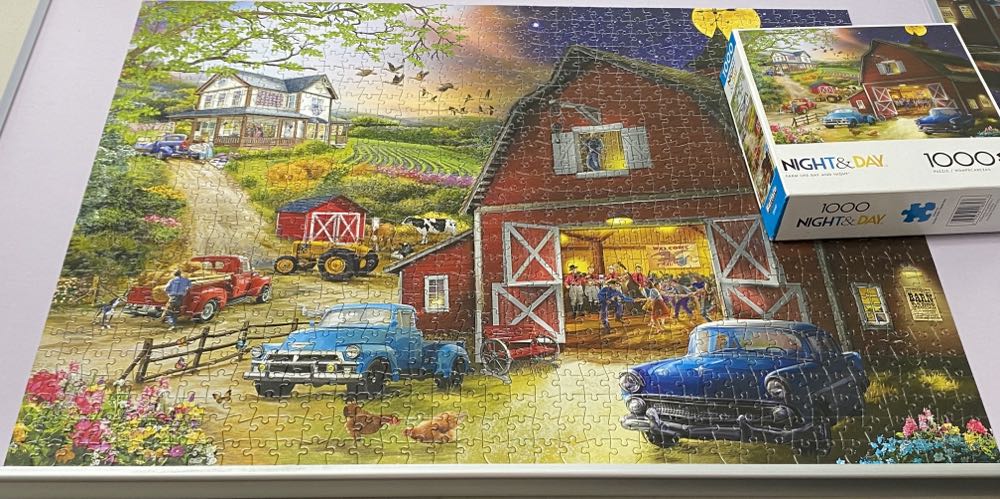 Farm Life Day And Night - Buffalo puzzle collectible [Barcode 079346118793] - Main Image 3