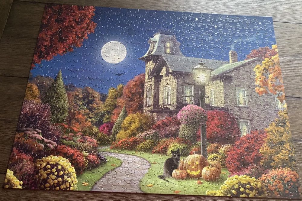 Moonlight - White Mountain puzzle collectible - Main Image 2