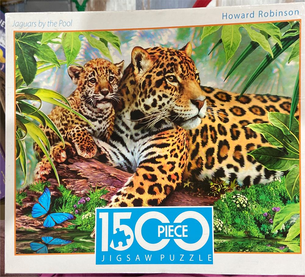 Ravensburger Jigsaw Puzzle Lion Family 200 Piece Glows Dark