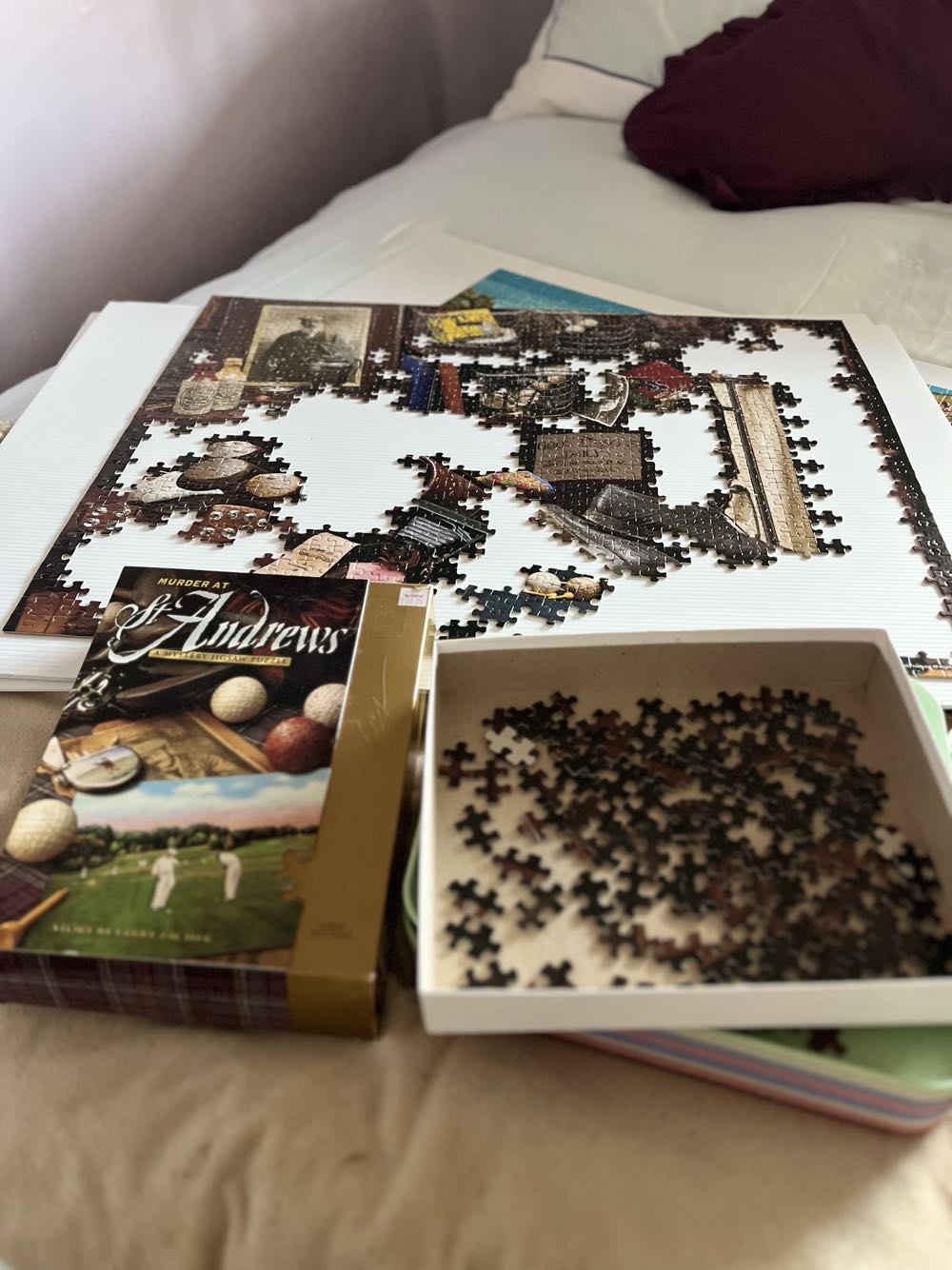 NFS Mystery Jigsaw: Murder At St. Andrews C - BePuzzled Mystery 🚫 puzzle collectible [Barcode 023332005277] - Main Image 4