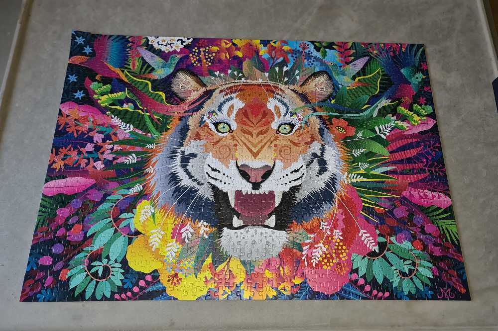 *Roar 😁 COMPLETED 09/02/2024 - Elena Essex Designs puzzle collectible - Main Image 2