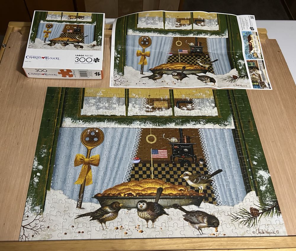 Bird Pie - Buffalo puzzle collectible [Barcode 079346226108] - Main Image 4