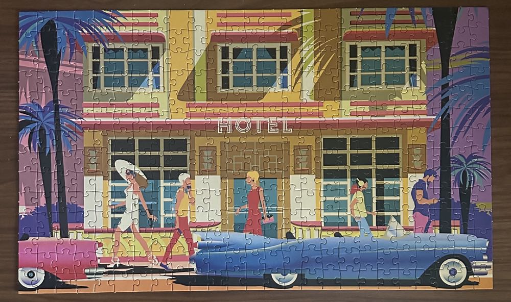 Summer Hotel - Cra-Z-Art puzzle collectible [Barcode 195464391785] - Main Image 3