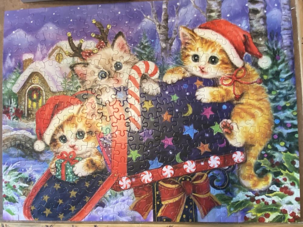 Kitty Christmas Mail - Ceaco puzzle collectible [Barcode 021081224130] - Main Image 2
