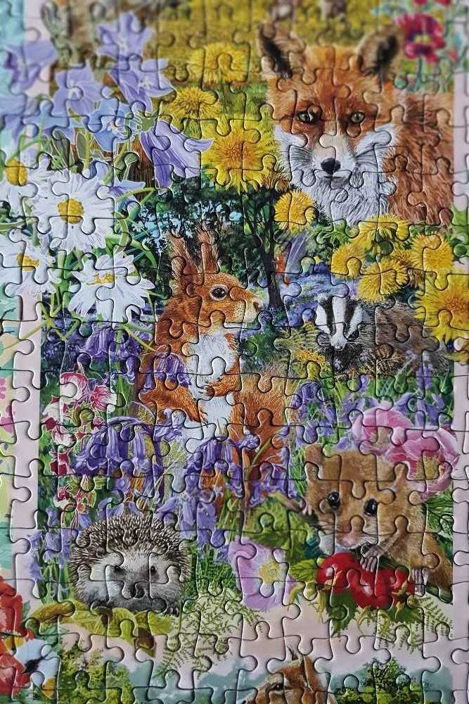 Curious Creatures - Gibsons puzzle collectible [Barcode 5012269063813] - Main Image 3