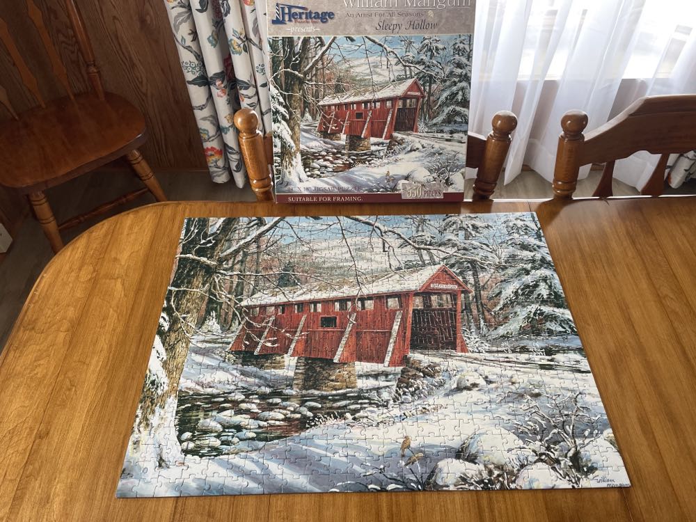 Sleepy Hollow - Heritage Puzzle Inc puzzle collectible [Barcode 654497505052] - Main Image 2