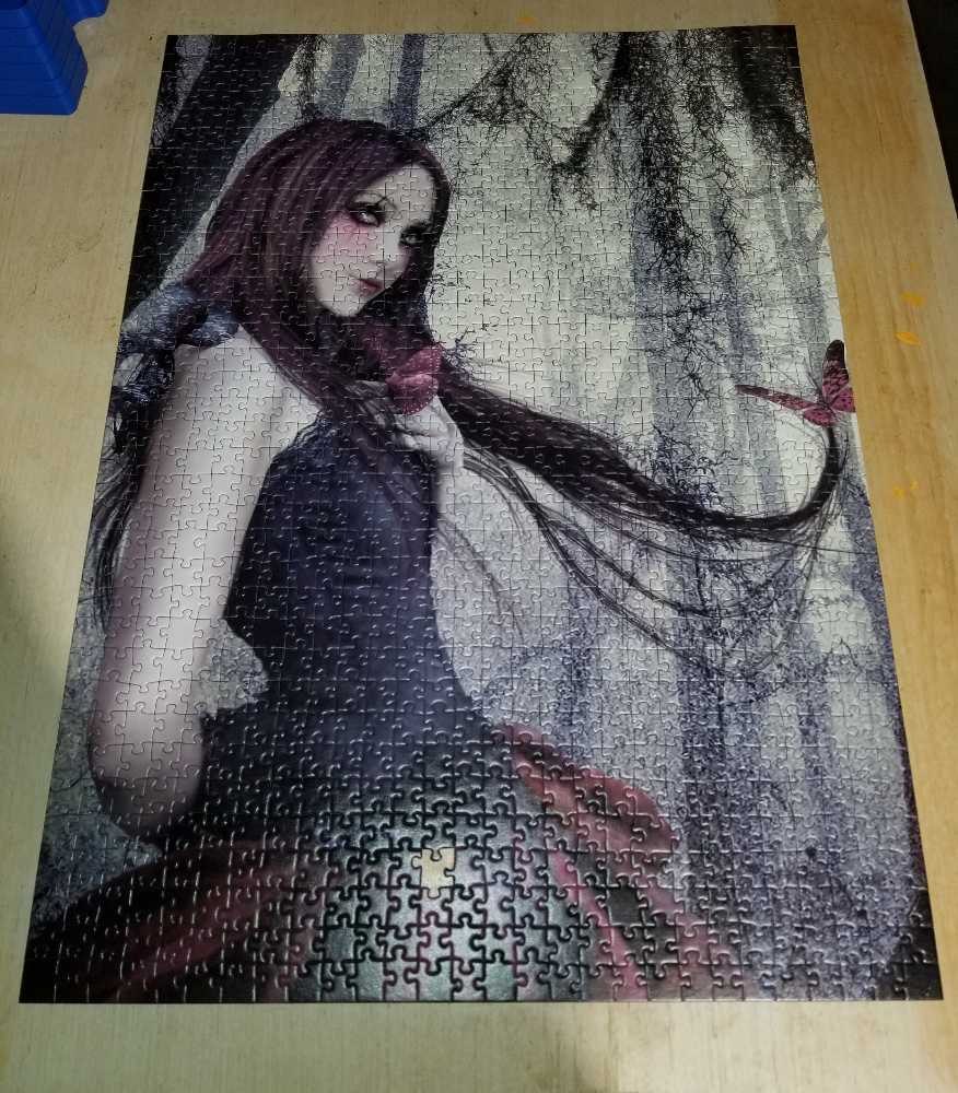 Flirtatious - Ravensburger 🇩🇪 puzzle collectible [Barcode 4005556151899] - Main Image 2