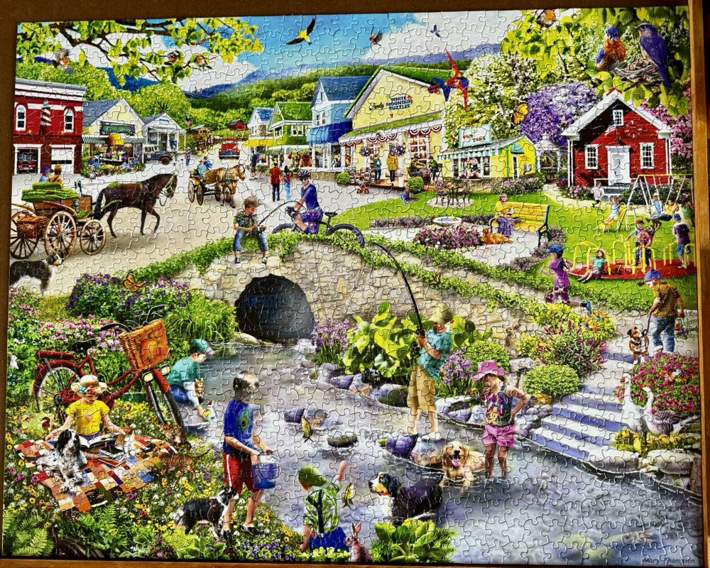 Captured Moments - White Mountain puzzle collectible - Main Image 2
