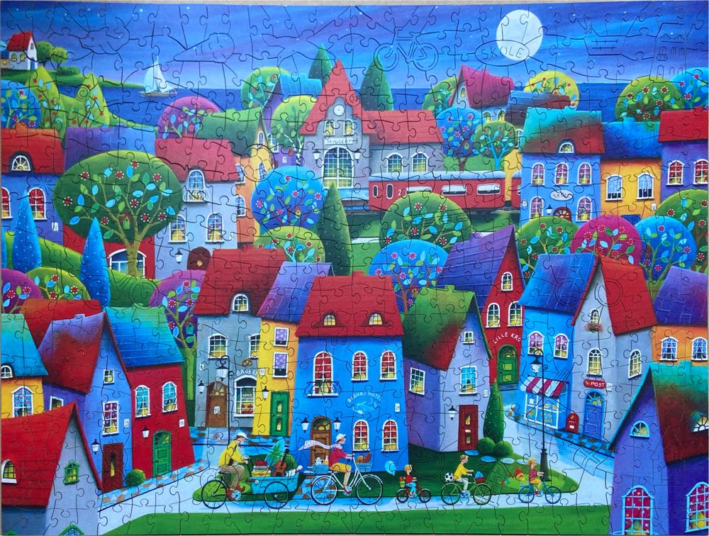 Weekend In Blue Shark Hotel - Wentworth puzzle collectible [Barcode 6050265373726] - Main Image 2