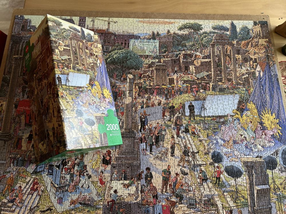 Fashion Shoot - HEYE puzzle collectible [Barcode 4001689299316] - Main Image 4