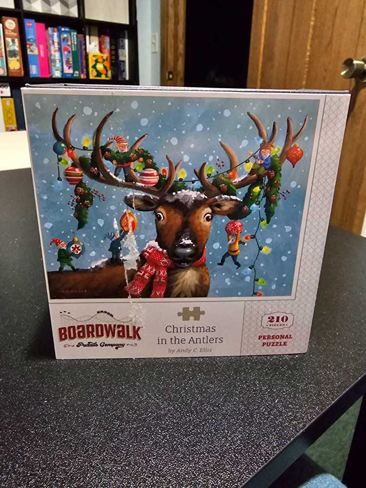 Christmas In The Antlers SP VC  - Boardwalk puzzle collectible [Barcode 671095905664] - Main Image 2