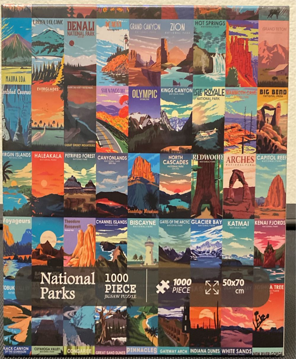 Playhouse Pieces Canyon Grand 29.5x20 Paper House