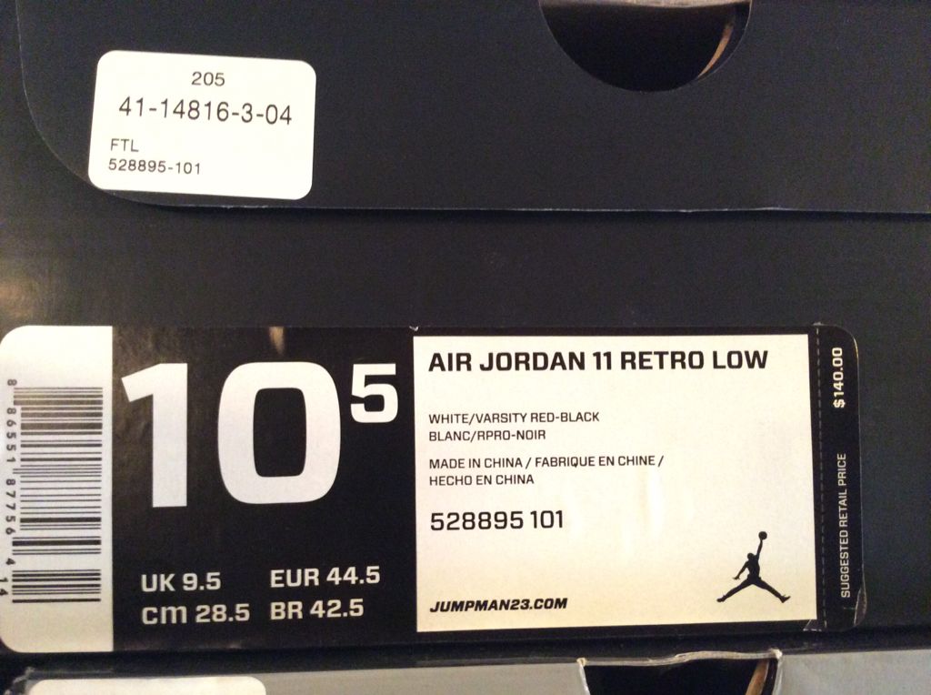 Jordan 11 Low - Jordan shoe collectible [Barcode 886551877564] - Main Image 2