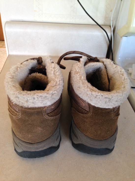 Earth Spirit Boot - Earth Spirit shoe collectible - Main Image 2