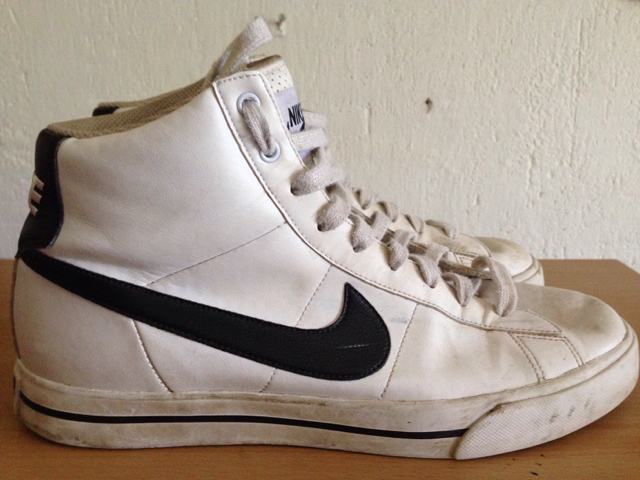 Nike Cradle Rock Low