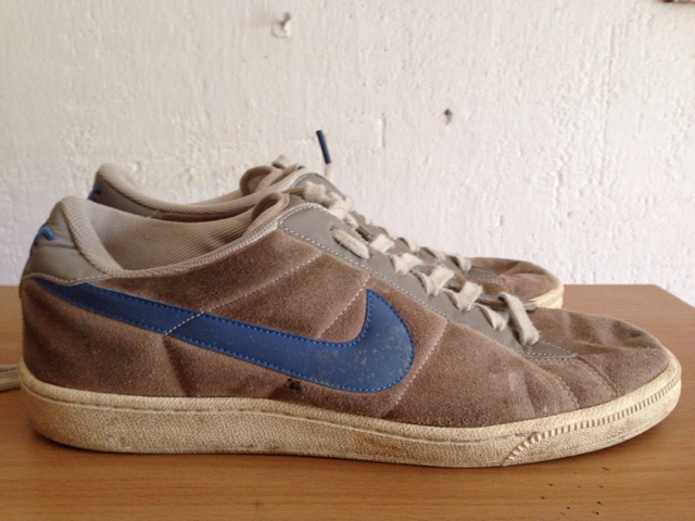 Air Jordan 4 Toro Bravo