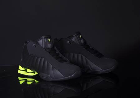 Nike Shox BB4 ” Black Volt ” - Nike shoe collectible [Barcode 886551255485] - Main Image 2
