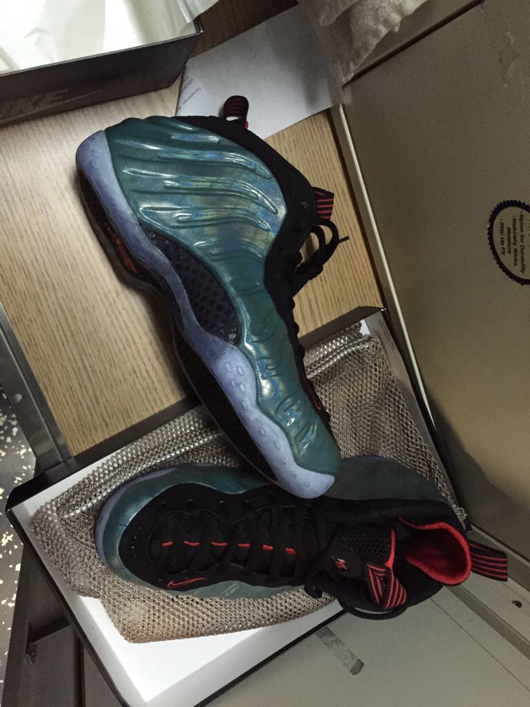 Nike Air Foamposite Gone Fishing - Nike Basketball shoe collectible - Main Image 2