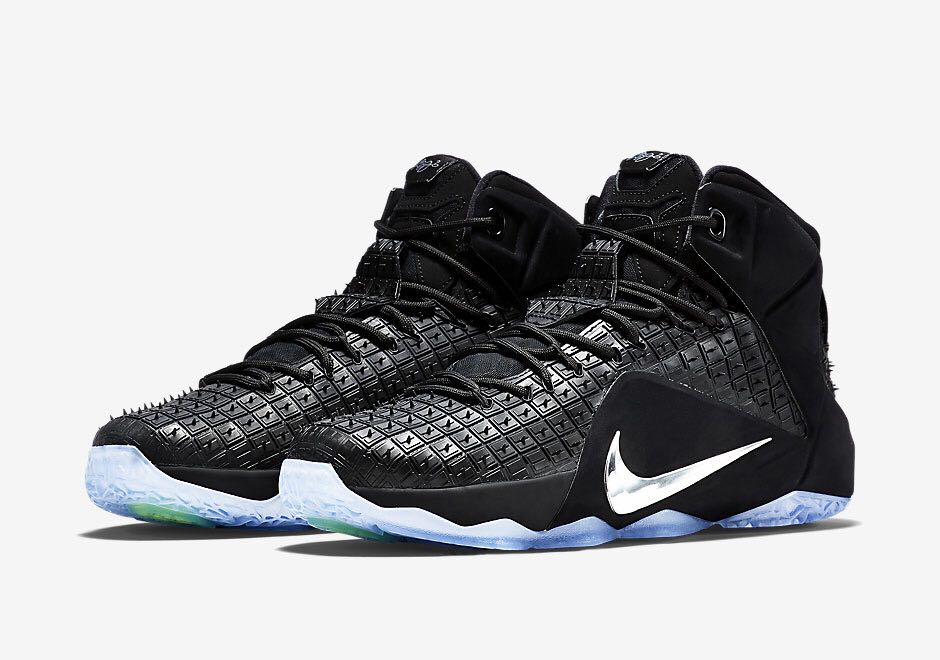 Lebron XII ” Rubber City ” - Nike shoe collectible - Main Image 2
