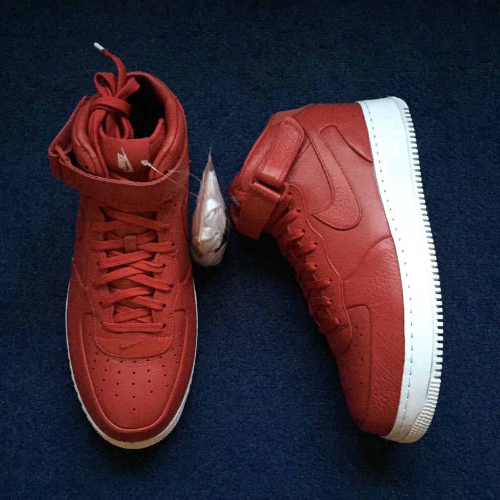 Nikelab Air Force 1 Mid - Nike shoe collectible [Barcode 884499478539] - Main Image 2