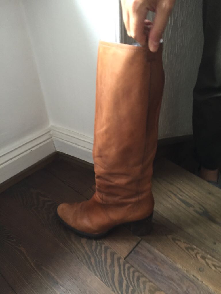 No Name - No Name shoe collectible - Main Image 2