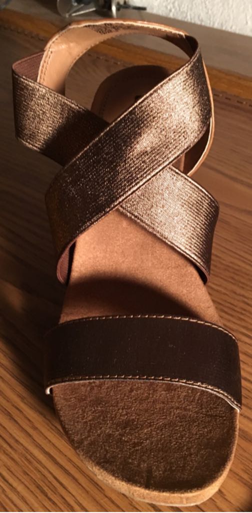 Bronze Sandal Wedge - Unlisted shoe collectible - Main Image 2