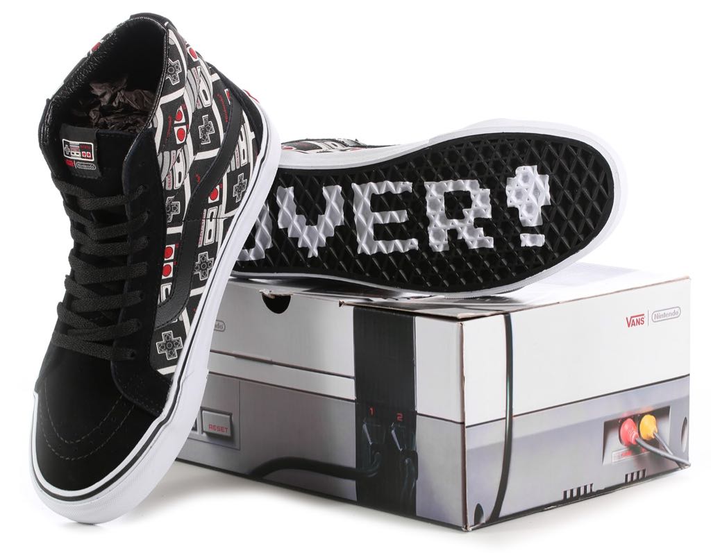 Sk8-Hi Reissue (Nintendo Controller) - Vans shoe collectible [Barcode 190284211190] - Main Image 2