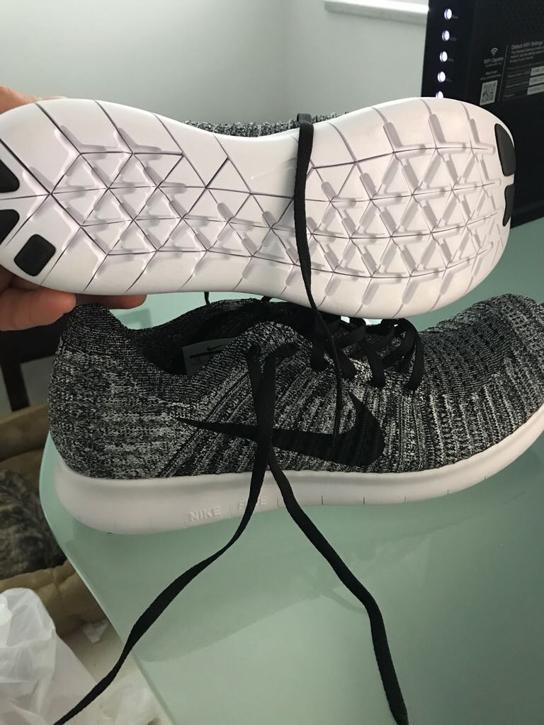 Black Slip On Tennis Shoes